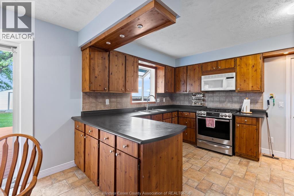 851 County Rd 31, St. Joachim, Ontario  N8L 1L7 - Photo 7 - 26023067