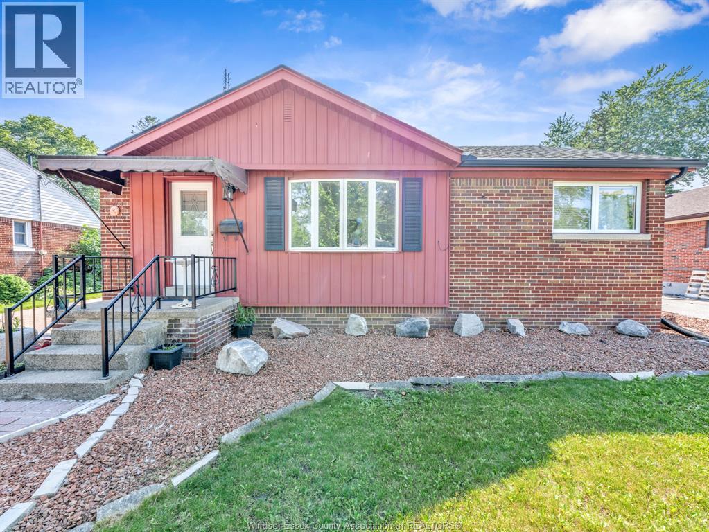 3551 Dominion Boulevard, Windsor, Ontario  N9E 2P1 - Photo 2 - 26023272