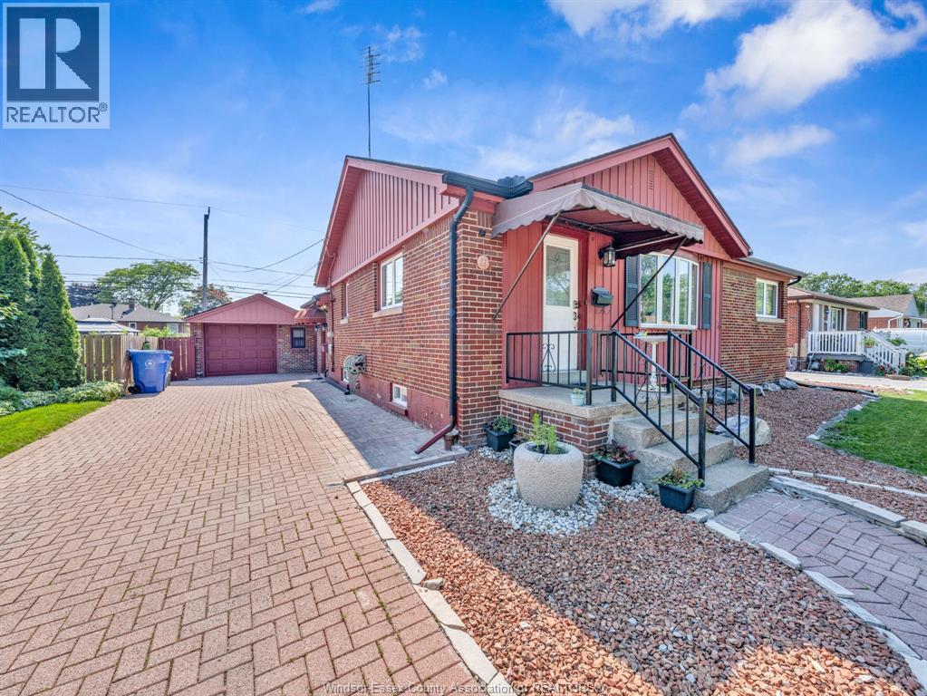 3551 Dominion Boulevard, Windsor, Ontario  N9E 2P1 - Photo 3 - 26023272