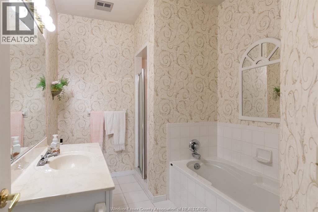 4653 Dali Court, Windsor, Ontario  N9G 2M8 - Photo 23 - 26023086