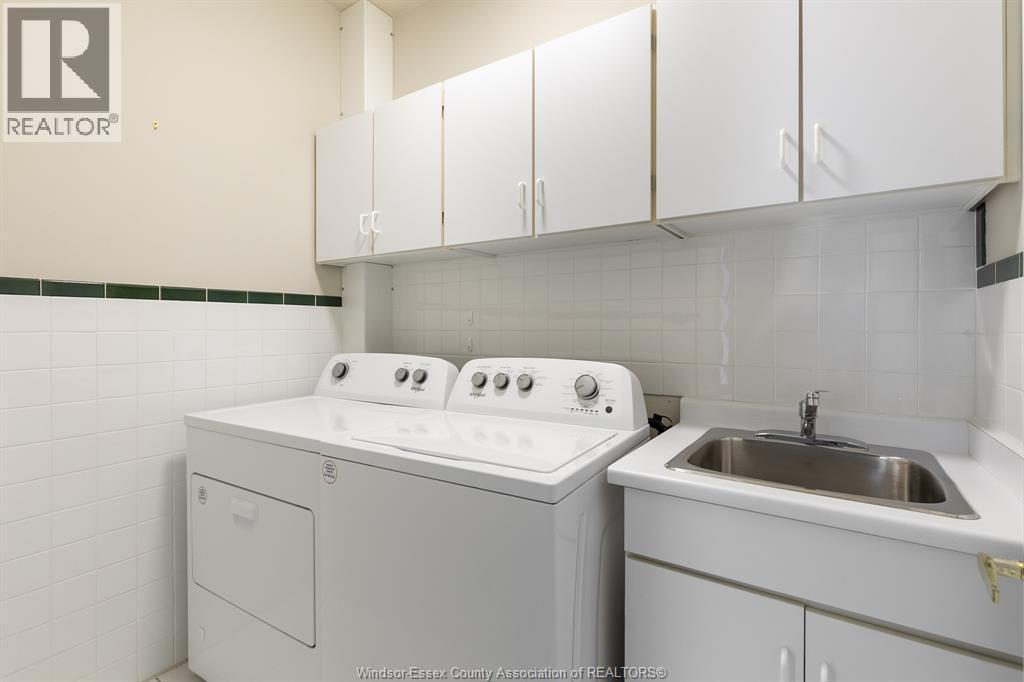 4653 Dali Court, Windsor, Ontario  N9G 2M8 - Photo 9 - 26023086