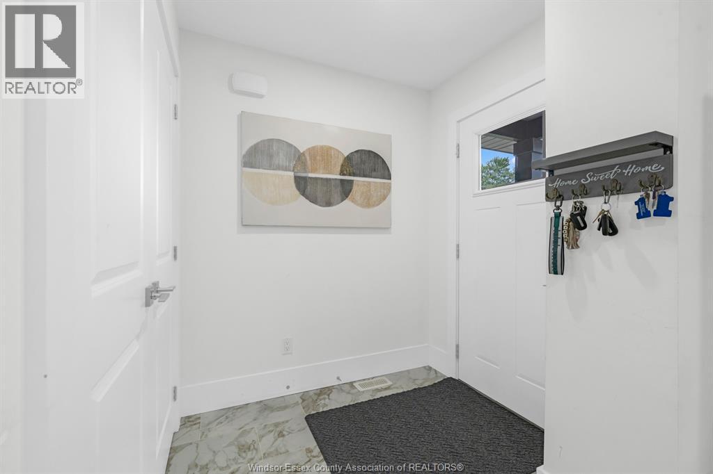 80 Laird, Essex, Ontario  N8M 1S1 - Photo 16 - 26023225