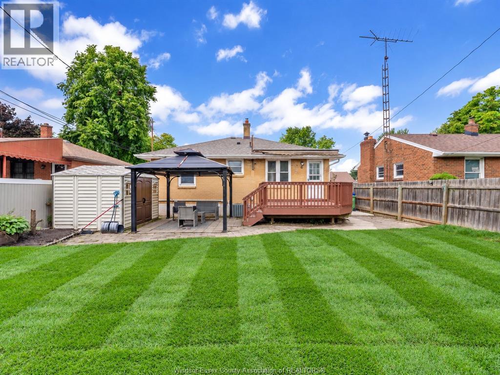 1202 Harrison, Windsor, Ontario  N9C 3J5 - Photo 9 - 26023283
