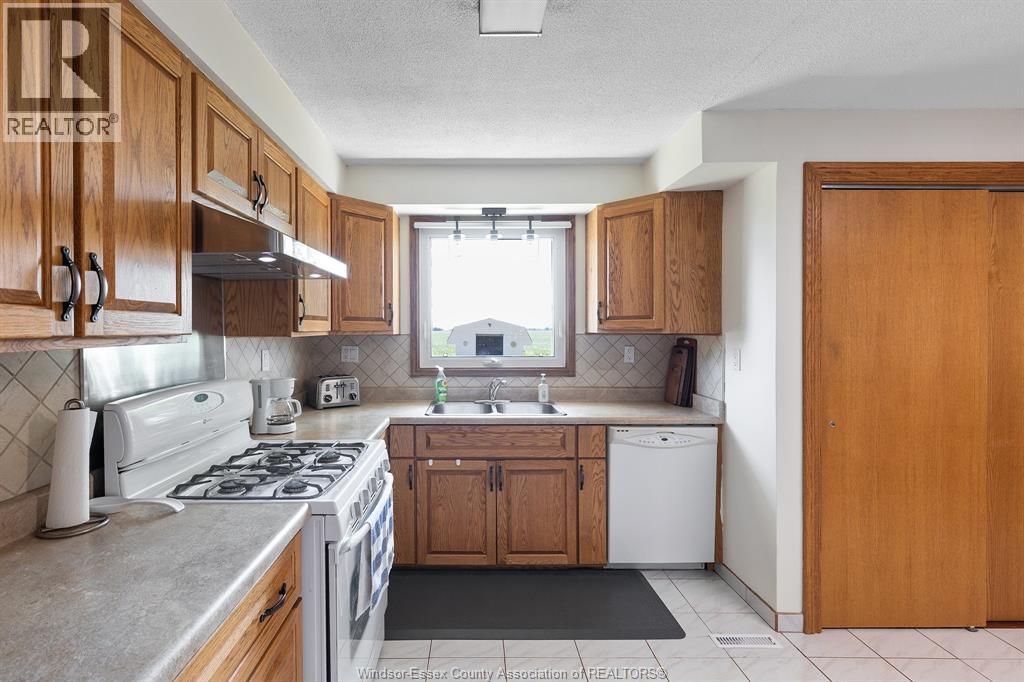 1308 County Rd 27, Lakeshore, Ontario  N0R 1A0 - Photo 10 - 26023229