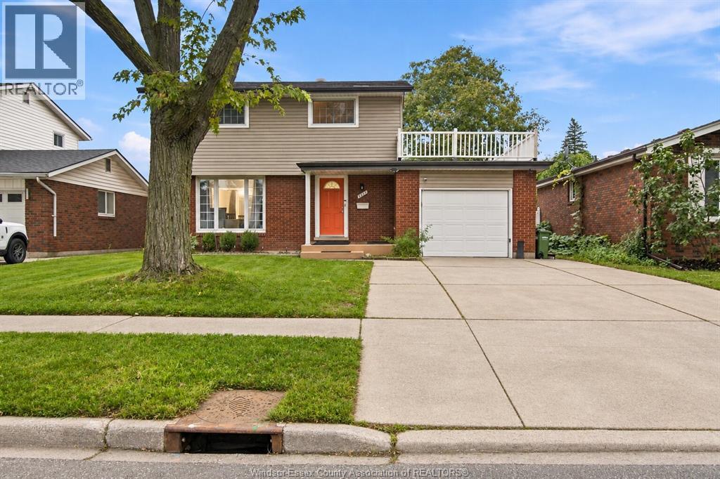 2547 Rivard Avenue, Windsor, Ontario  N8T 2H4 - Photo 2 - 26023239