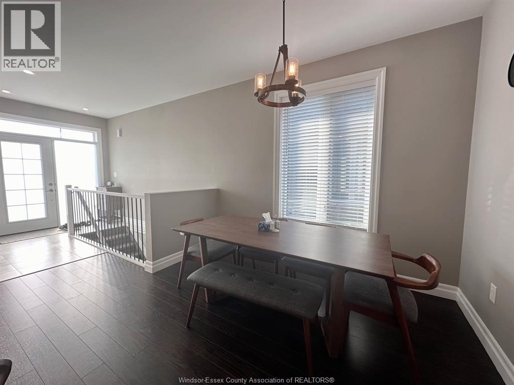 1932 Ethan Court, Windsor, Ontario  N9T 0B3 - Photo 3 - 26023286
