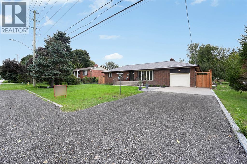825 Morton Drive, Lasalle, Ontario  N9J 3V3 - Photo 3 - 26023069