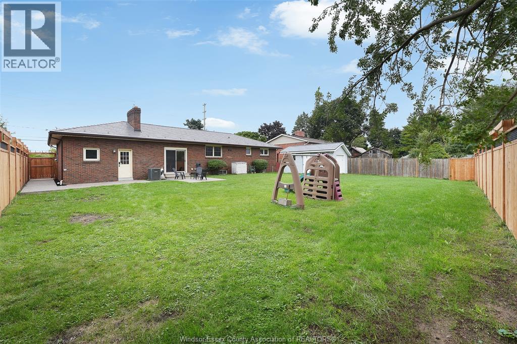 825 Morton Drive, Lasalle, Ontario  N9J 3V3 - Photo 32 - 26023069