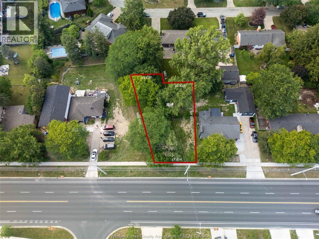 740 CABANA RD W, Windsor, Ontario