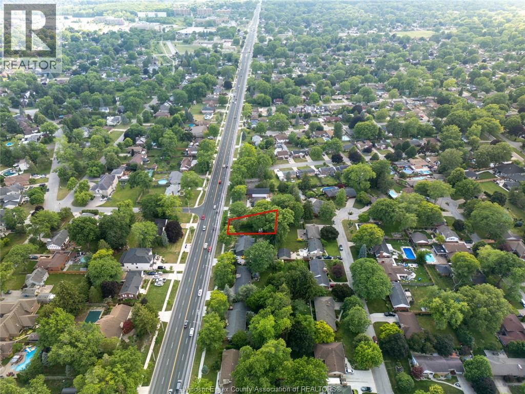 740 Cabana Rd W, Windsor, Ontario  N9G 1B4 - Photo 3 - 26023300
