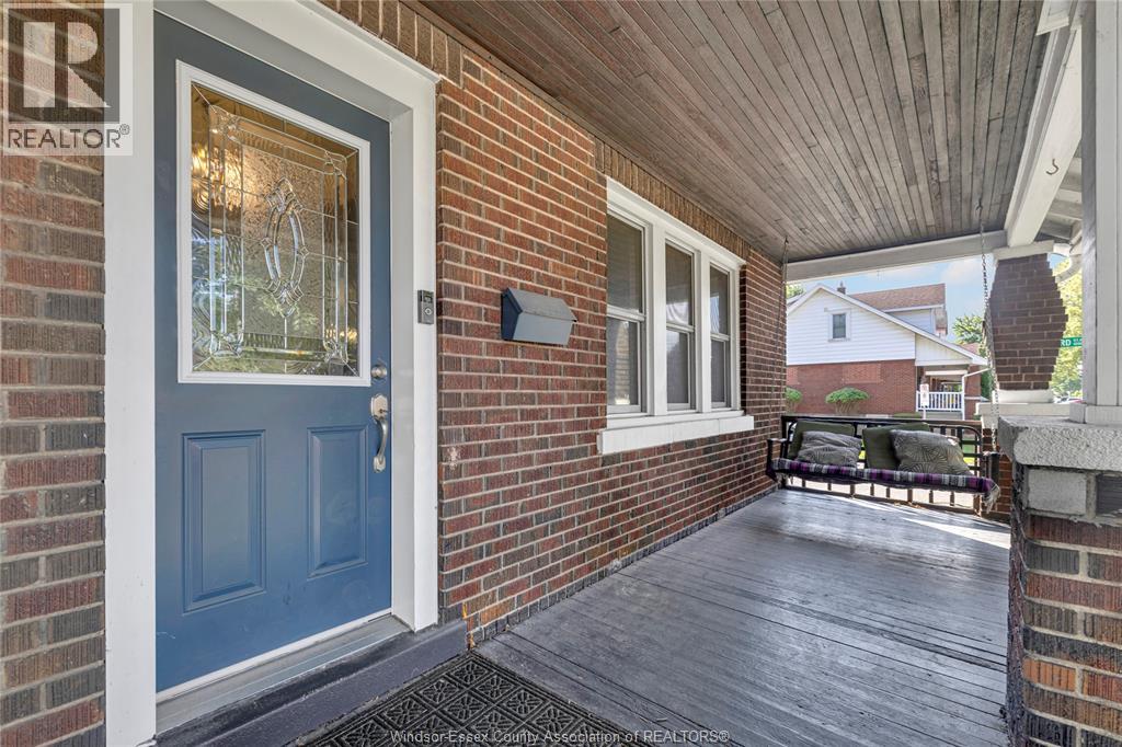 1494 Pierre, Windsor, Ontario  N8X 4P3 - Photo 4 - 26023314