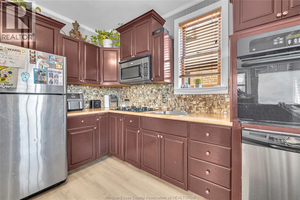1494 Pierre, Windsor, Ontario  N8X 4P3 - Photo 6 - 26023314