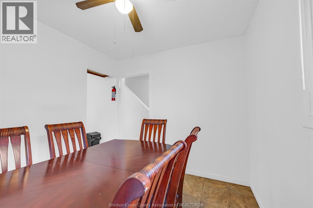 6312 Thornberry, Windsor, Ontario  N8T 3A2 - Photo 13 - 26023320