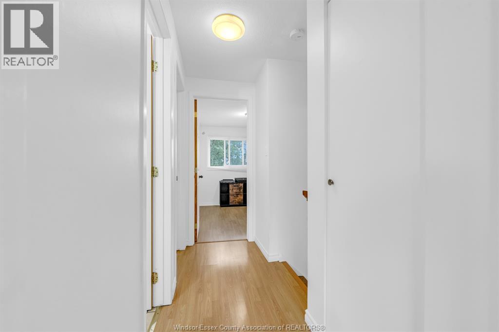 6312 Thornberry, Windsor, Ontario  N8T 3A2 - Photo 15 - 26023320