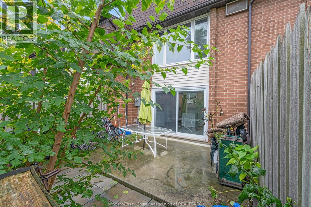 6312 Thornberry, Windsor, Ontario  N8T 3A2 - Photo 34 - 26023320