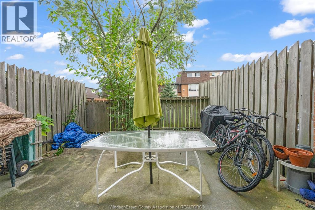 6312 Thornberry, Windsor, Ontario  N8T 3A2 - Photo 36 - 26023320