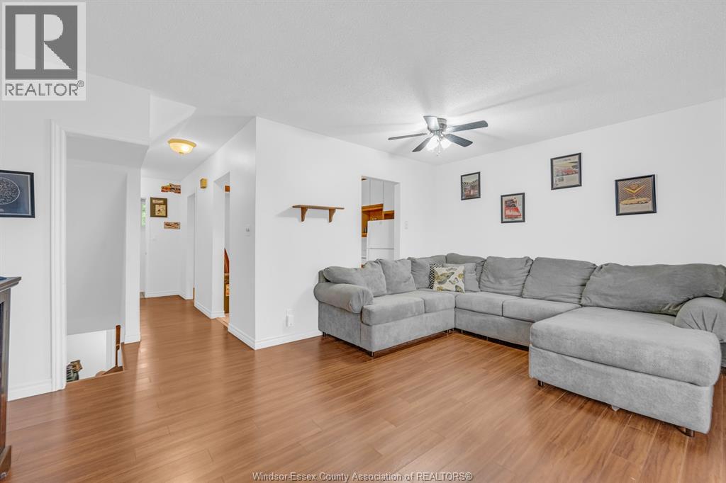 6312 Thornberry, Windsor, Ontario  N8T 3A2 - Photo 7 - 26023320