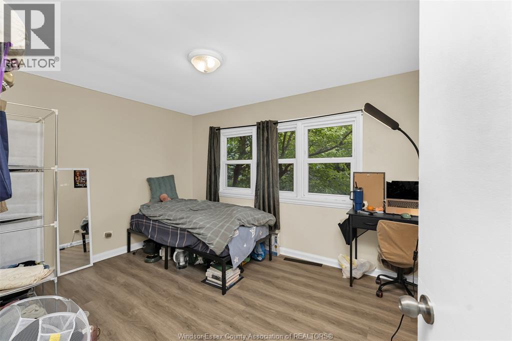 2244 Vercheres Avenue, Windsor, Ontario  N9B 1P1 - Photo 11 - 26020416