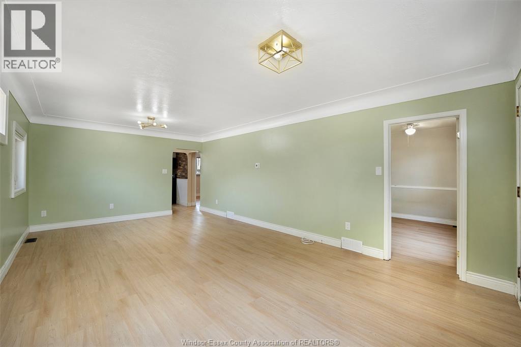 986 Eastlawn Avenue, Windsor, Ontario  N8S 3H9 - Photo 3 - 26023325