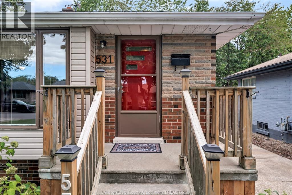 531 Isack Drive, Windsor, Ontario  N8S 3W4 - Photo 4 - 26023318
