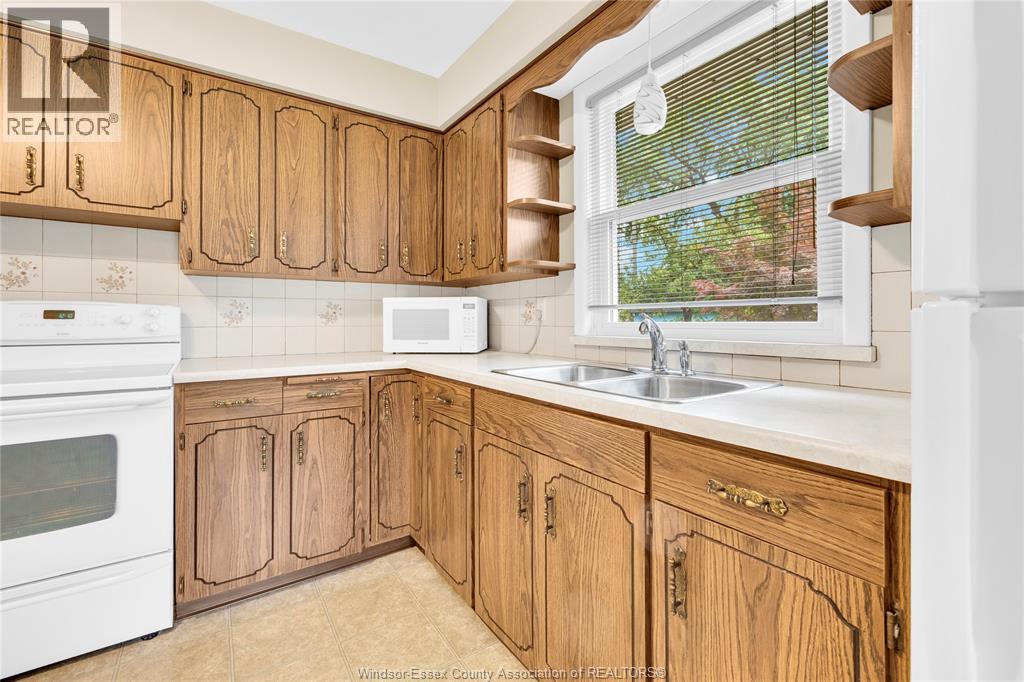 1144 Virginia Avenue, Windsor, Ontario  N8S 2Y9 - Photo 2 - 26023335