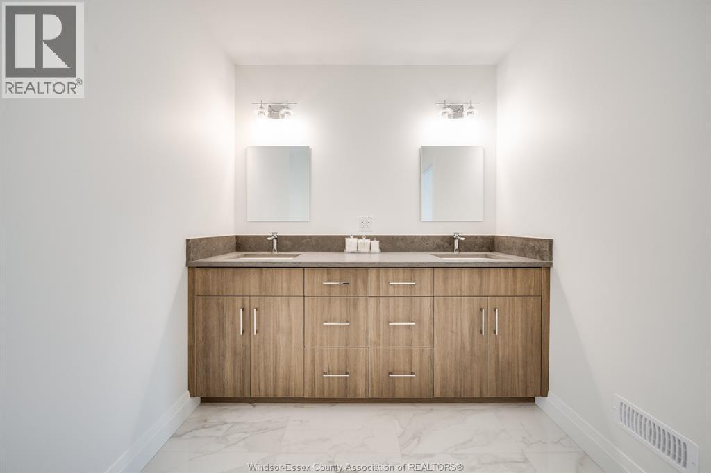 3698 Farrow Avenue, Windsor, Ontario  N8N 1M2 - Photo 34 - 26023227