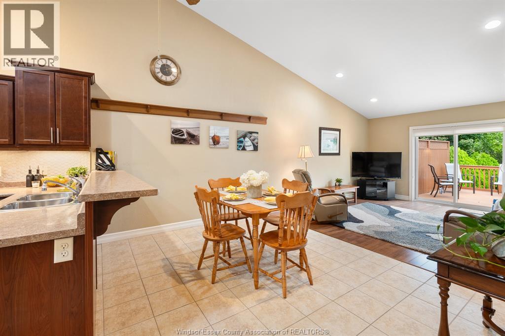 99 Anfred Street, Leamington, Ontario  N8H 5L4 - Photo 13 - 26022921