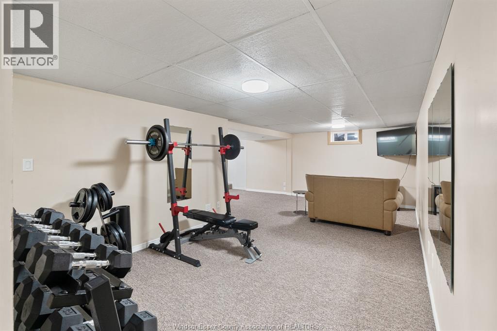 735 Lounsborough, Windsor, Ontario  N9G 1G1 - Photo 27 - 26023364