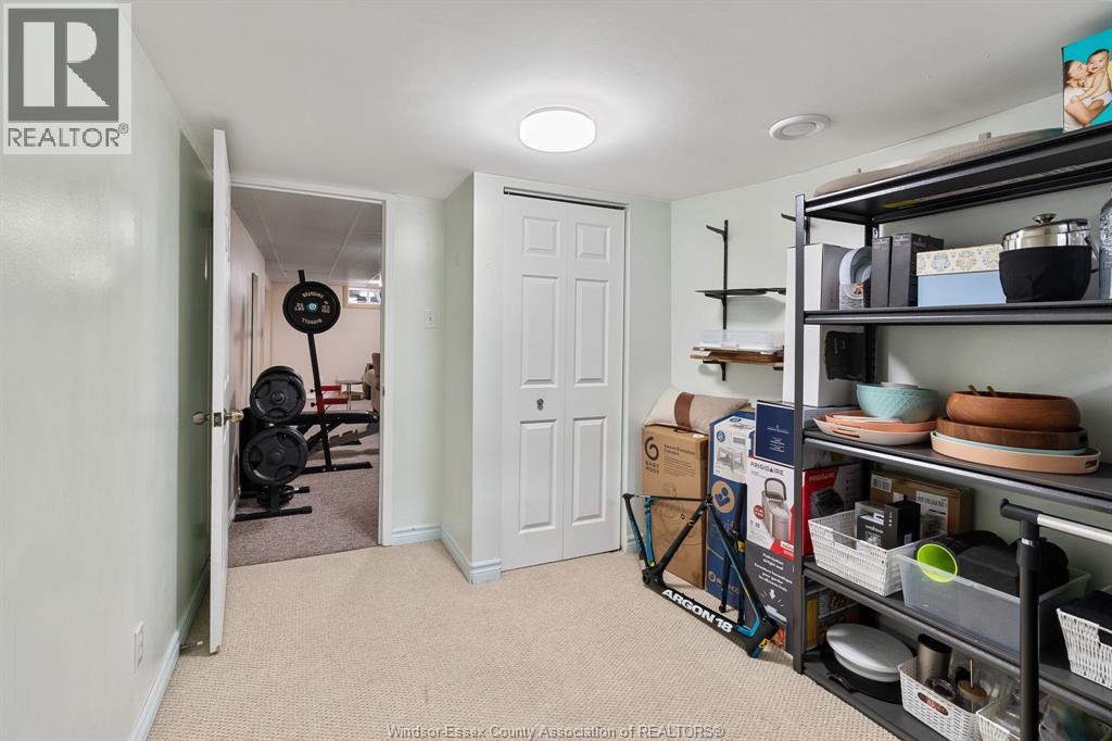 735 Lounsborough, Windsor, Ontario  N9G 1G1 - Photo 31 - 26023364