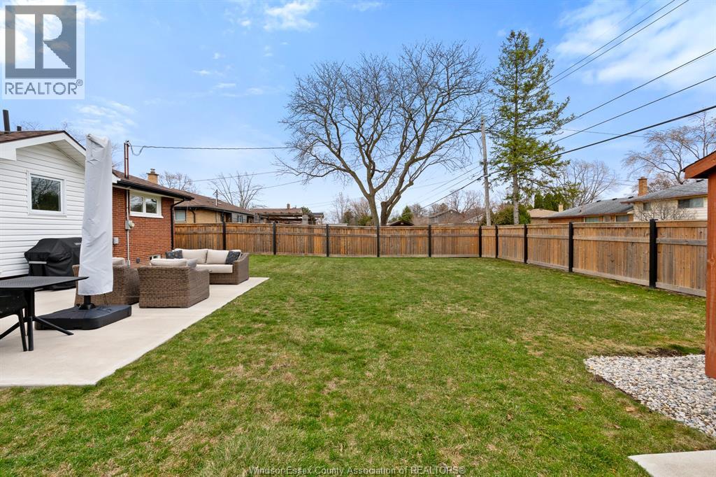 735 Lounsborough, Windsor, Ontario  N9G 1G1 - Photo 39 - 26023364