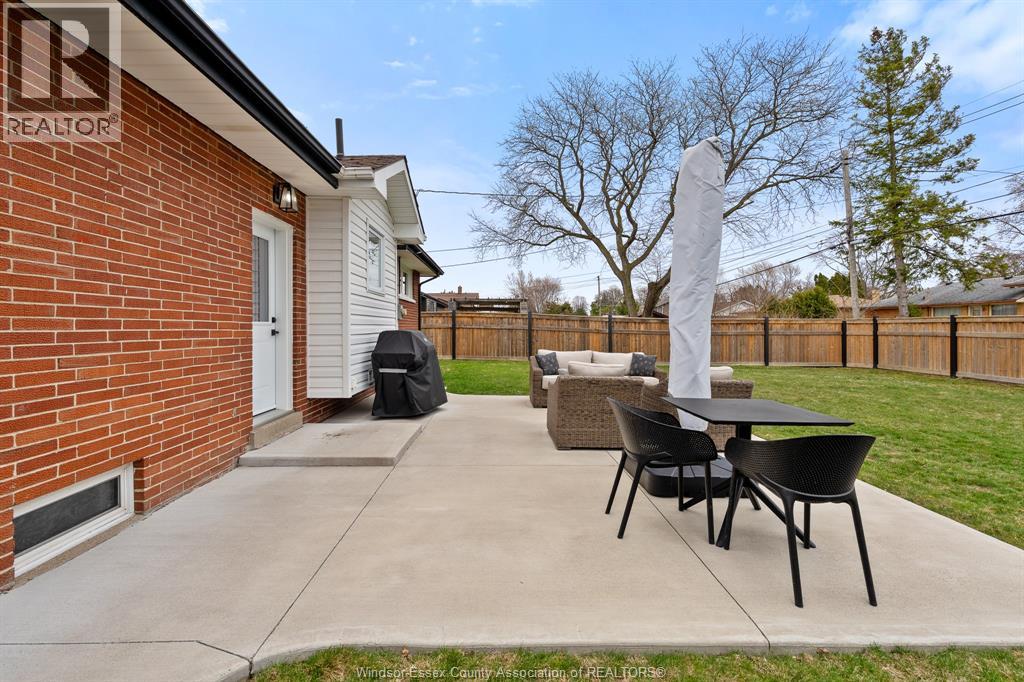 735 Lounsborough, Windsor, Ontario  N9G 1G1 - Photo 40 - 26023364