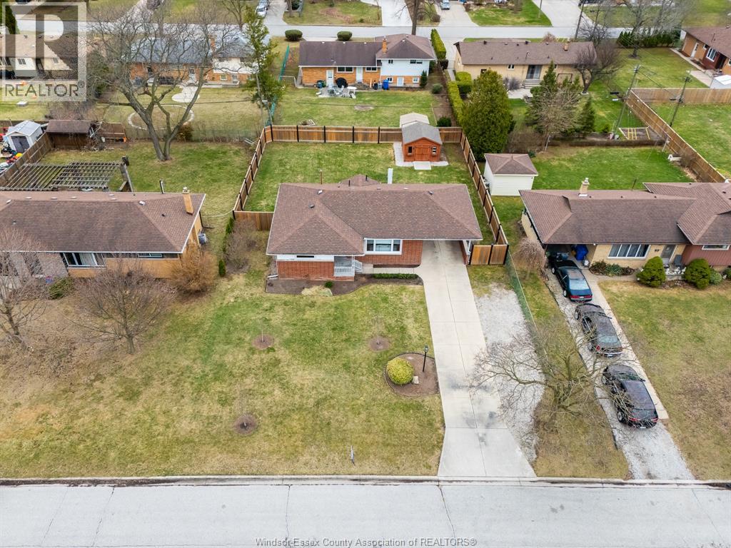 735 Lounsborough, Windsor, Ontario  N9G 1G1 - Photo 42 - 26023364