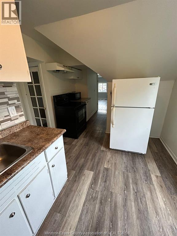 3153 Peter Street Unit# Upper, Windsor, Ontario  N9C 1H3 - Photo 3 - 26023367