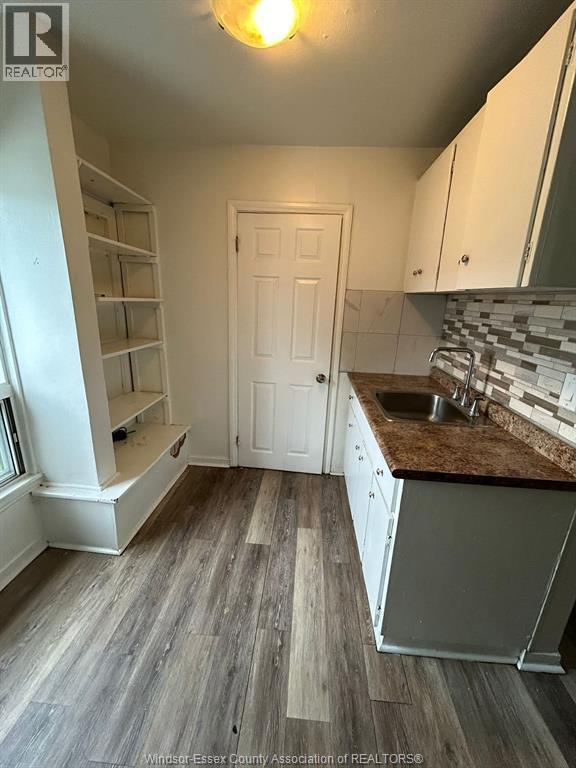 3153 Peter Street Unit# Upper, Windsor, Ontario  N9C 1H3 - Photo 4 - 26023367