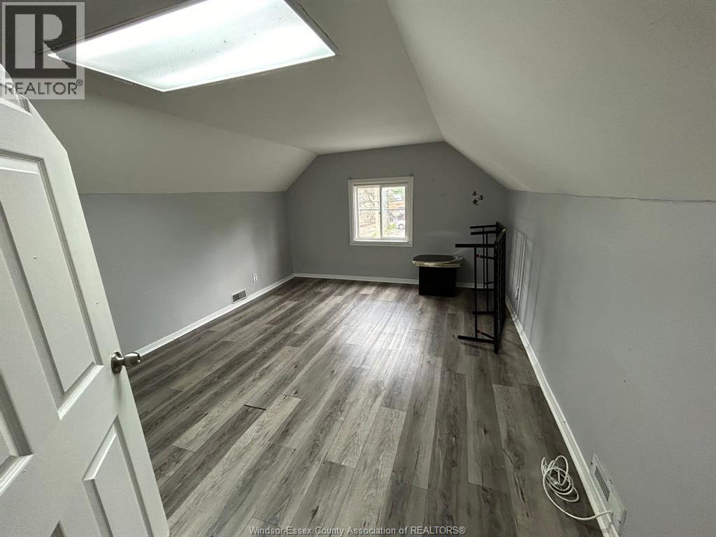 3153 Peter Street Unit# Upper, Windsor, Ontario  N9C 1H3 - Photo 7 - 26023367