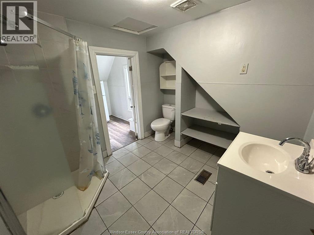 3153 Peter Street Unit# Upper, Windsor, Ontario  N9C 1H3 - Photo 8 - 26023367