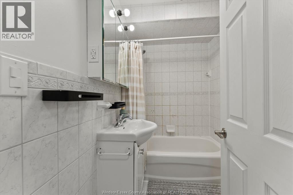 130 Langtry Street, Essex, Ontario  N8M 1H2 - Photo 16 - 26023339