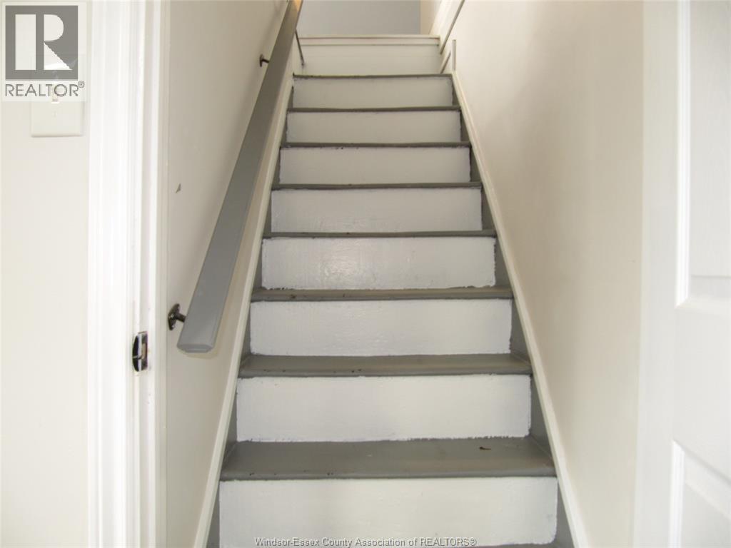 240 George St, Amherstburg, Ontario  N9V 2E9 - Photo 11 - 26023337
