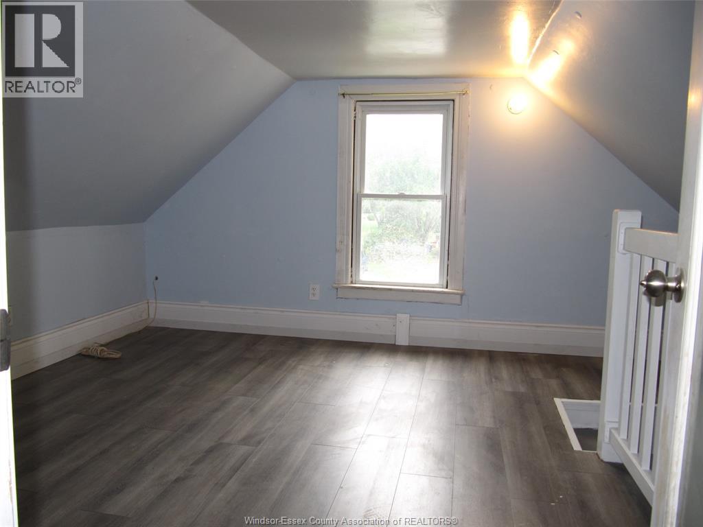 240 George St, Amherstburg, Ontario  N9V 2E9 - Photo 14 - 26023337