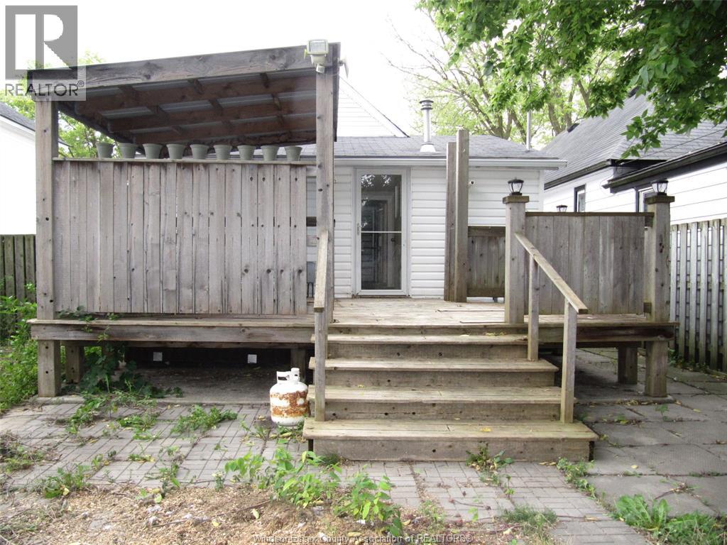 240 George St, Amherstburg, Ontario  N9V 2E9 - Photo 21 - 26023337