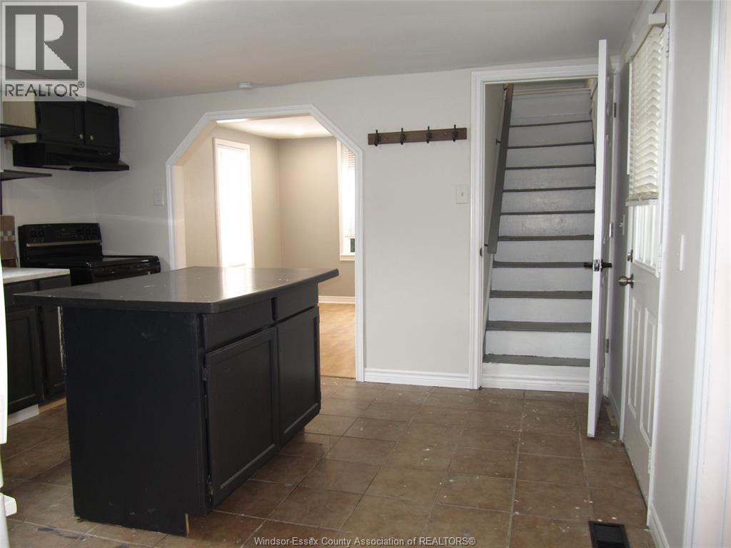 240 George St, Amherstburg, Ontario  N9V 2E9 - Photo 7 - 26023337