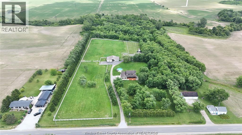 1418 COUNTY RD 31, Lakeshore, Ontario