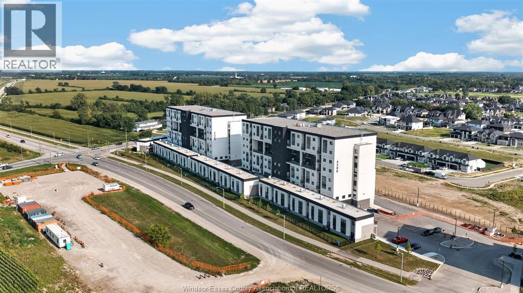 4400 Laurier PARKWAY Unit# 206, LaSalle, Ontario