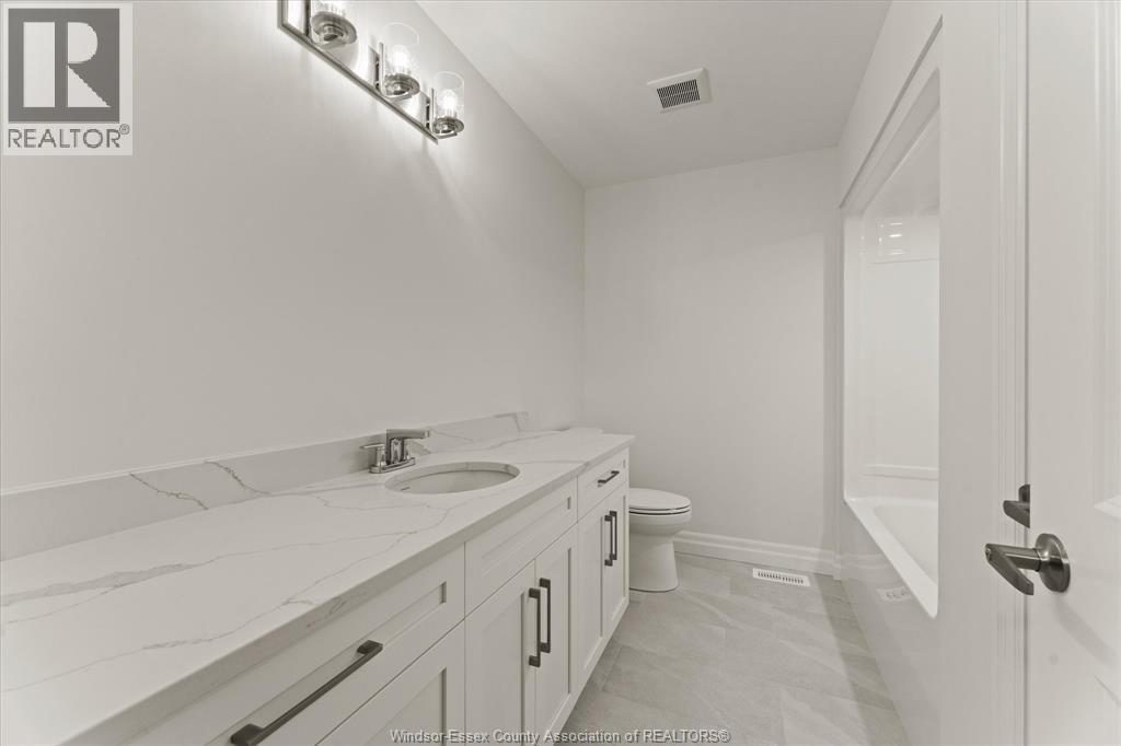 3225 Tullio Drive, Lasalle, Ontario  N9H 1H3 - Photo 37 - 26023361