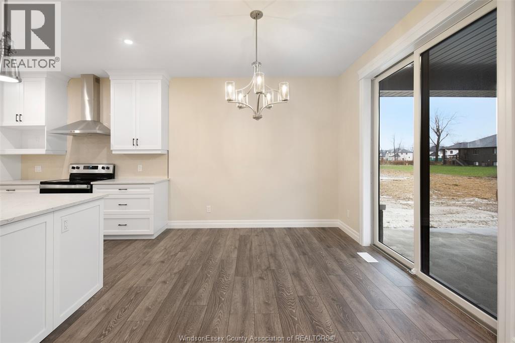 53 Belleview, Kingsville, Ontario  N0R 1B0 - Photo 14 - 26023350