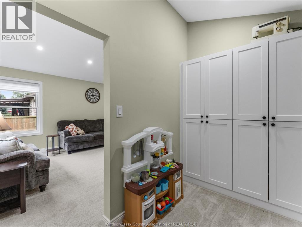 2438 Francois Road, Windsor, Ontario  N8W 4T4 - Photo 19 - 26023323