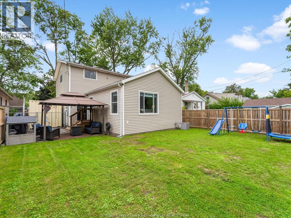 2438 Francois Road, Windsor, Ontario  N8W 4T4 - Photo 33 - 26023323