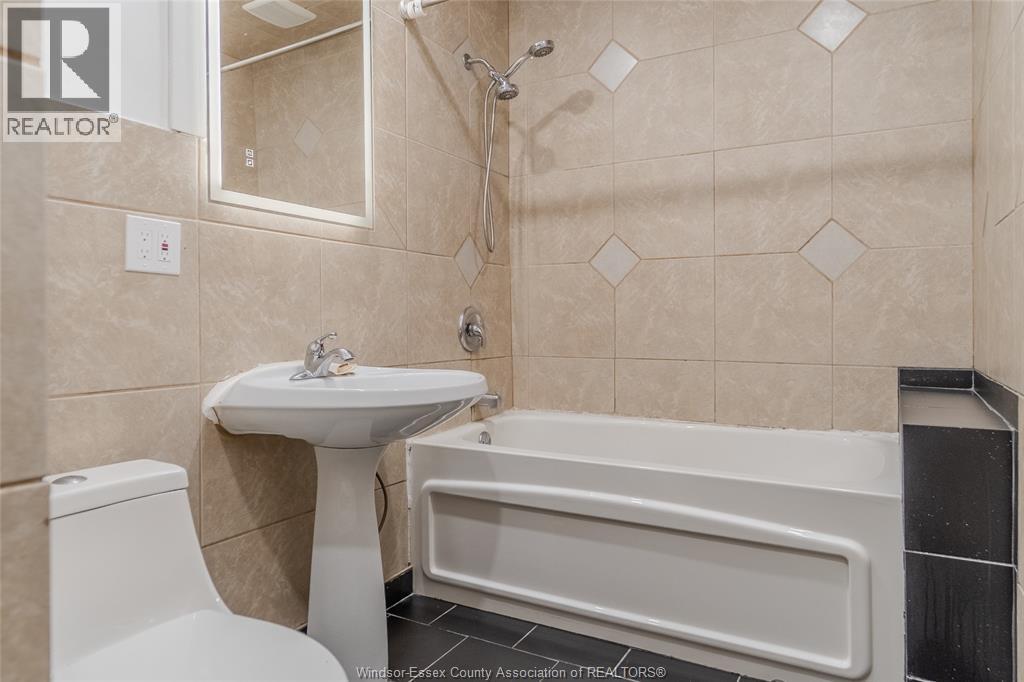 248 Pierre, Windsor, Ontario  N9A 2A8 - Photo 16 - 26023180