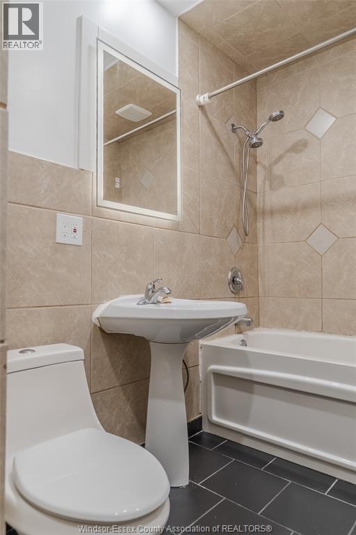 248 Pierre, Windsor, Ontario  N9A 2A8 - Photo 17 - 26023180