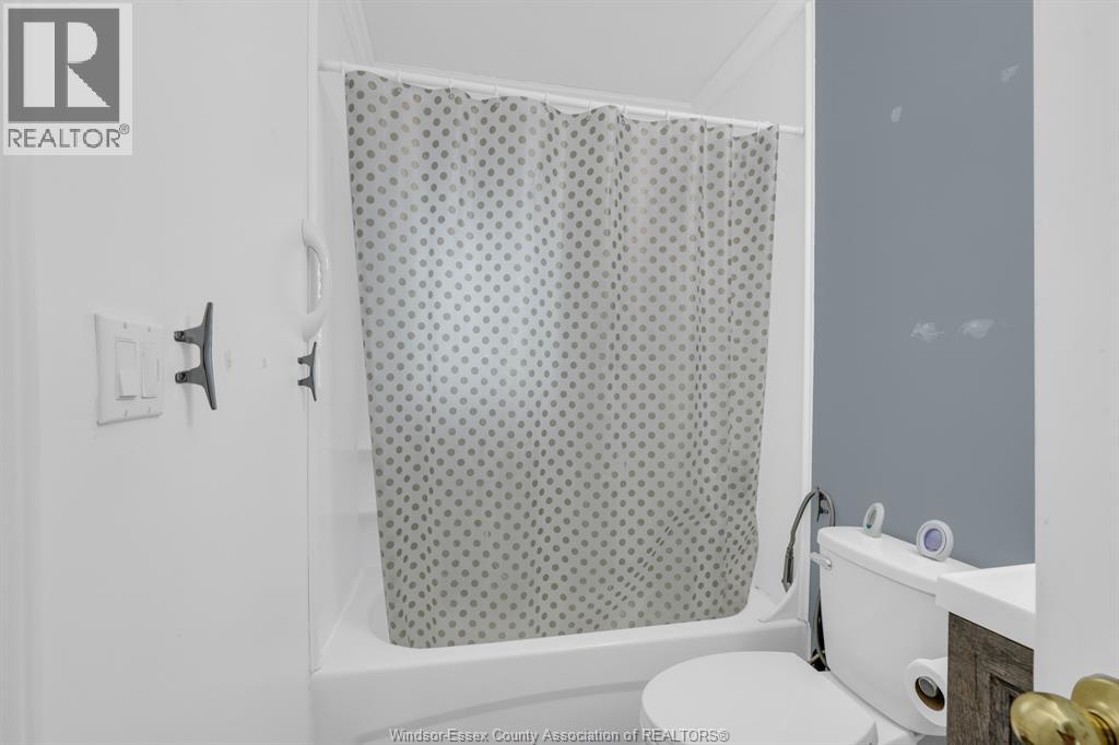 1952 Pillette, Windsor, Ontario  N8T 1P3 - Photo 19 - 26023374